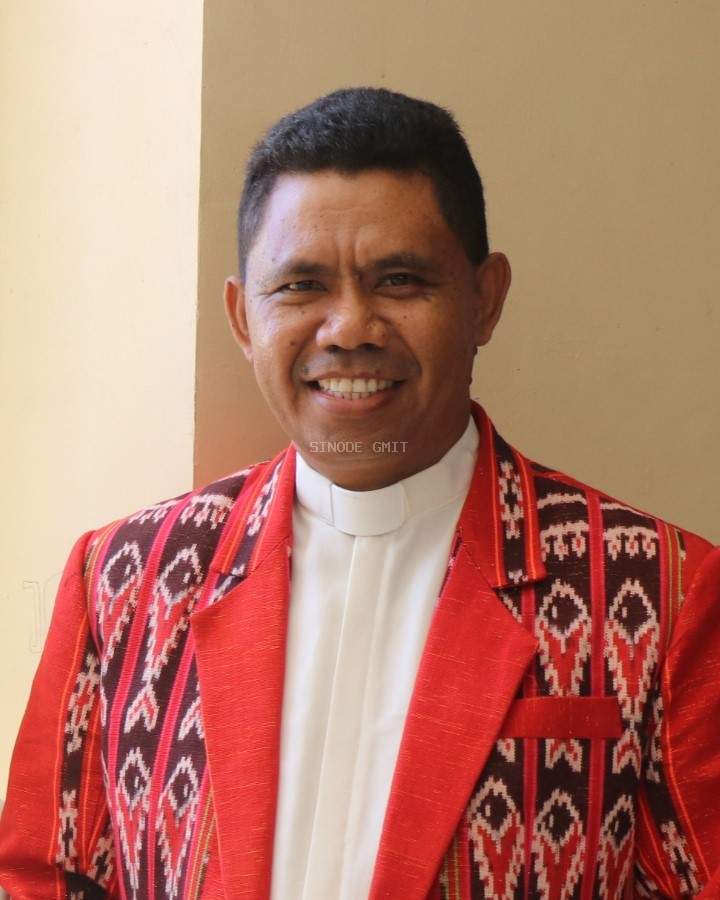 Kebangkitan yang Membarui Pengharapan (1 Petrus 1:3-12) - Pdt. Melkisedek Sni'ut